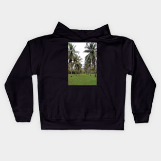 Coconut grove at Thala Beach nature reserve, Queensland Kids Hoodie